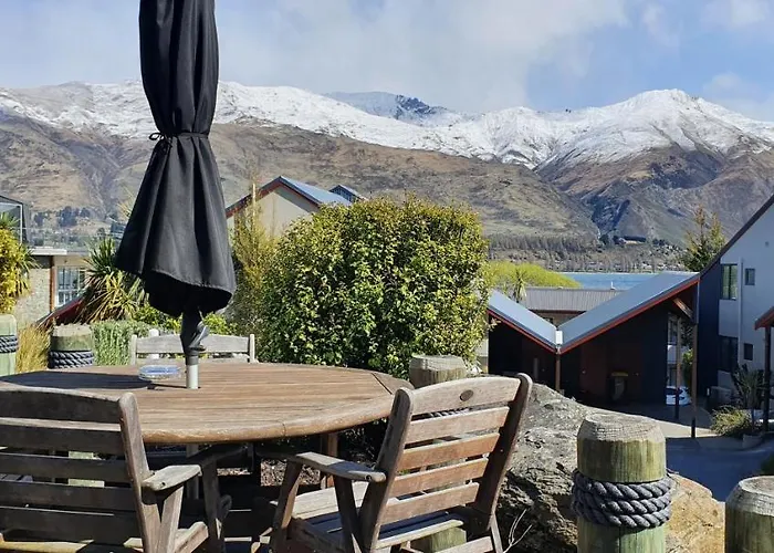 The Moorings And Wanaka